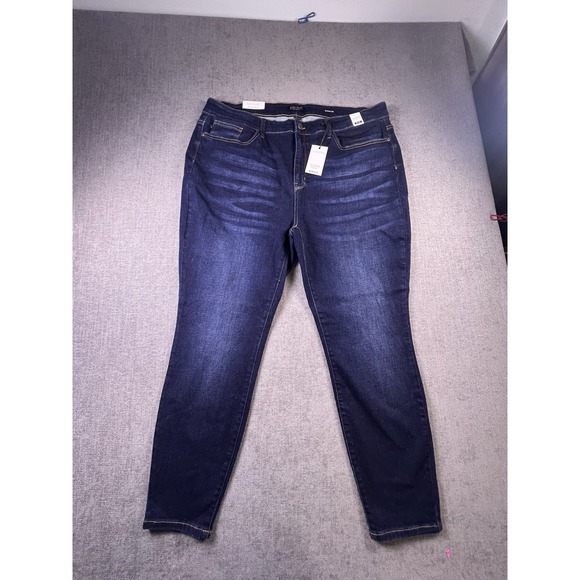 Judy Blue Denim - Judy Blue Jeans Women's 22W Blue Skinny‎ Fit Boho City Preppy Dark Wash NWT